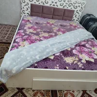 تخت دونفره در حد نو