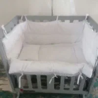 تخت گهواره کنار مادر|تخت و صندلی بچه|کرمان, |دیوار