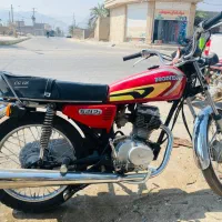 موتور ۱۲۵ مدل ۱۳۸۳ تمیز پلاک ملی