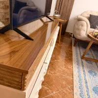 میزتلویزیون فقط۳ماهه خریدم نو