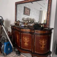 آینه و کنسول