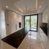 فروش آپارتمان ۲۲۰متری درگلسار بلوارگیلان دوپارکینگ