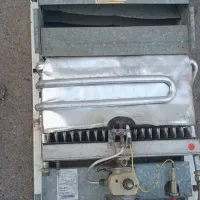 آبگرمکن سوزان ۱۸ سالم آماده برای نصب