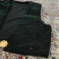 نگین کاری سخمه، روسری، لباس