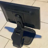 مانیتور ۱۹ اینچ v7