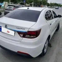 شاهین خشک1404