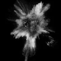 پیک موتوری و کارگر ساده