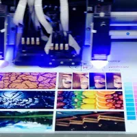 چاپ UV فلتبد چوب،MDF،چرم،فلز و PVC تضمینISO12647|خدمات پیشه و مهارت|فردوسیه, |دیوار