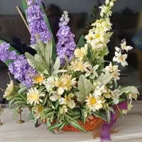 یک عدد سبد گل