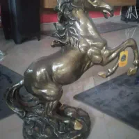 مجسمه اسب دکوری