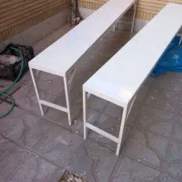 میز آهنی در حد نو