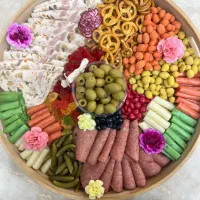 نیرو کار خانم و اقا در اشپزخانه سالاد بار|استخدام خدمات فروشگاه و رستوران|کیش, |دیوار