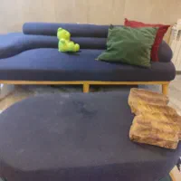 مبل ۵ نفره با میز وسط و میز کنار  و فرش و پادری|مبلمان خانگی و میز عسلی|تهران, پرواز|دیوار