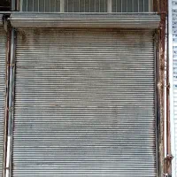 کرکره قدیمی سالم