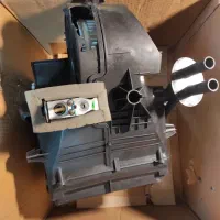 پوسته بخاری ۲۰۷ چراغ جلو پارس|قطعات یدکی و لوازم جانبی|شیراز, سینما سعدی|دیوار