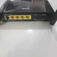 مودم دی لینک خیلی تمیز و سالم در حد