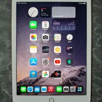 گوشی آیپد اپل air2 درحدصفر