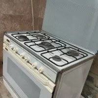 اجاق گاز ۵ شعله فردار پادیسان