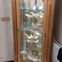 ویترین کاملا چوبی
