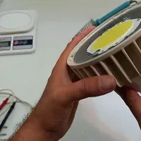 تعمیرات پرژکتور،آیفون تصویری، لامپ، بخاری برقی|خدمات پیشه و مهارت|همدان, |دیوار