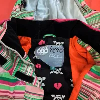 کاپشن  دستکش دار ، برند معروف  ۶۸۶|ورزش‌های زمستانی|تهران, کوی بیمه|دیوار