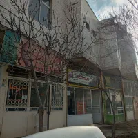 اجاره یک باب مغازه تجاری واقع در بلوار باهنر