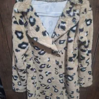 مانتو|لباس|سقز, |دیوار