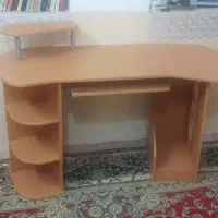 میز کامپیوتر شرکتی