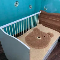 تخت بچه|تخت و صندلی بچه|لاهیجان, کاروانسرابر|دیوار