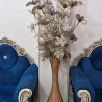 گل وگلدان