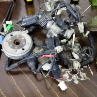 انژکتور همراه با ته سیلندر موتور سیکلت 125