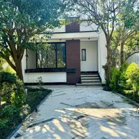 ویلامدرن شهر‌کی/دنج وسرسبز/سند و جواز