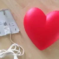 چراغ خواب قلبی قرمز  ایکیا مدل IKEA smila hjarta|چراغ خواب و آباژور|تهران, باغ فیض|دیوار
