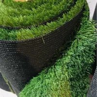 چمن مصنوعی و فنس چمنی