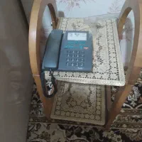 تلفن رو میزی