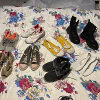 چند کیسه لباس برند خارجی نو و درحد نو