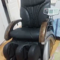 صندلی ماساژ کاملا سالم
