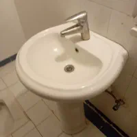 فروش سرویسهای بهداشتی