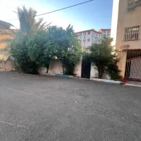 زمین با بنا در ازادگان نزدیک دریا سندار