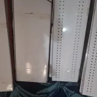 تعدادی قفسه پایه هایپری پشت صفحه