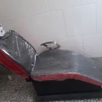 صندلی آرایشگری نو و تمیز