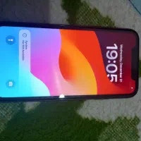 ایفون ۱۱نرمال