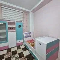 تخت و کمد بچه گانه سالم وشیک