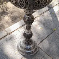 سنگاب قلمزنی بزرگ یک متری کنار سالنی مینیاتور|صنایع دستی و سایر لوازم تزئینی|اصفهان, نقش جهان|دیوار