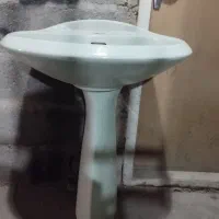 روشویی بزرگ و تمیز|لوازم سرویس بهداشتی|اصفهان, شهریار|دیوار