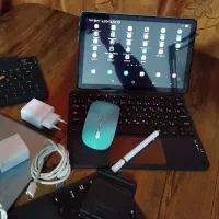 فروش تعدادی تبلت ایپد های بزرگ استوک