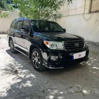لندکروز  شش سیلندر gxr مدل۲۰۱۲ مشکی