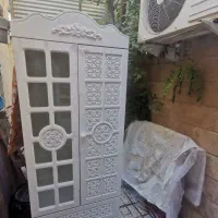 کمد لباس کودک یا ویترین اسباب بازی نوزاد سیسمونی