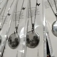 ماه /شب تاب /گردنبند /هدیه/خاص