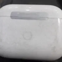 ایرپاد در حد نو یک ماه خریدم